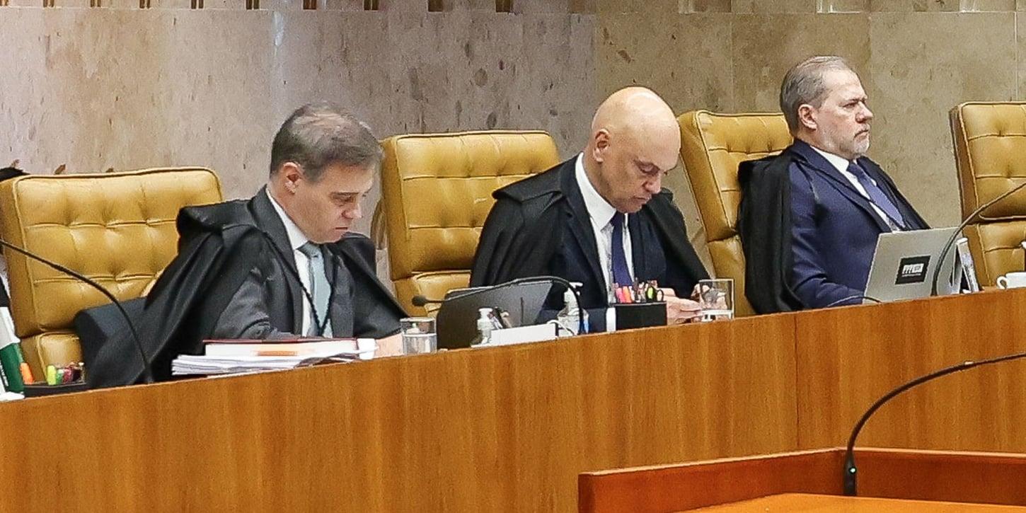 Mendonça é acusado por Moraes de tentar incluir seu nome em delação de Vorcaro