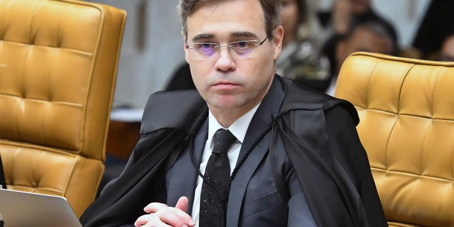 Mendonça prorroga suspensão das multas referentes à saúde mental no trabalho