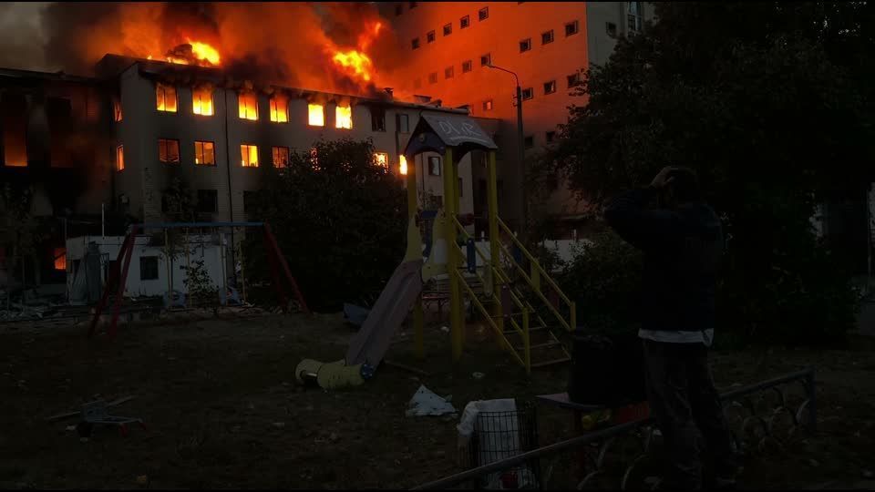 Mísseis russos atingem Kiev após saída de enviados dos EUA