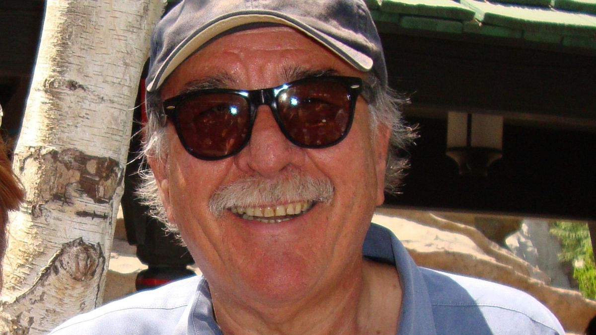 Morre Jim Geoghan, criador de “Zack & Cody: Gêmeos em Ação”