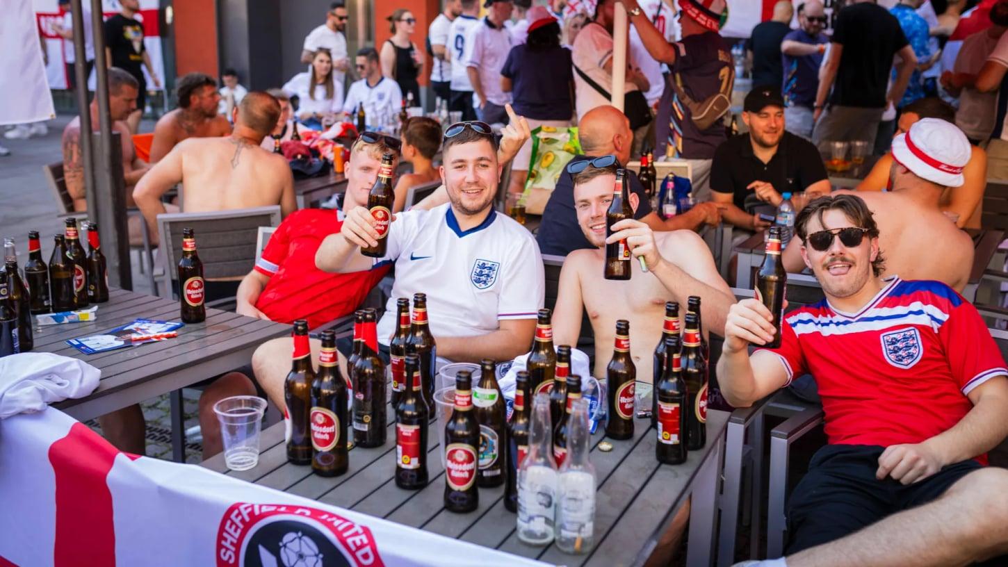 Mudanças nos Estádios da Inglaterra: O Impacto da Liberação de Cerveja Após 41 Anos
