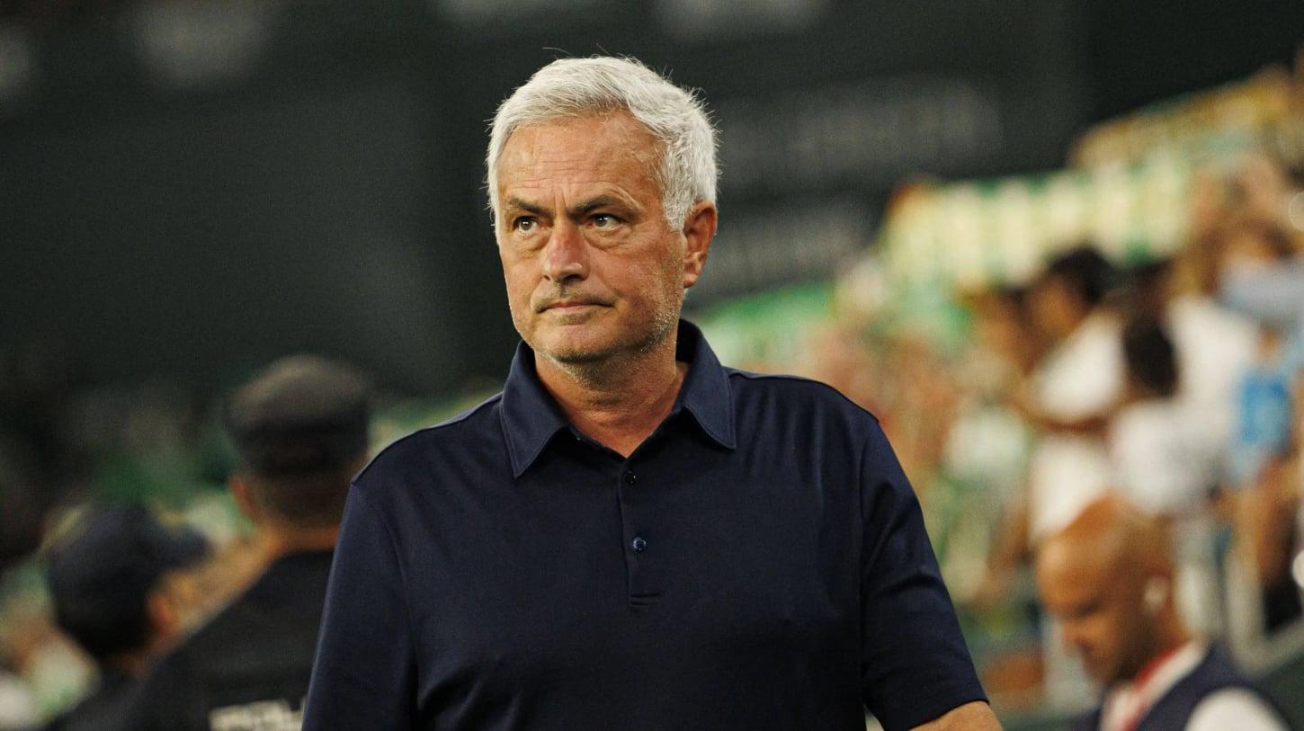 Real Madrid: Lesão de defensor na Data Fifa gera preocupação em Mourinho