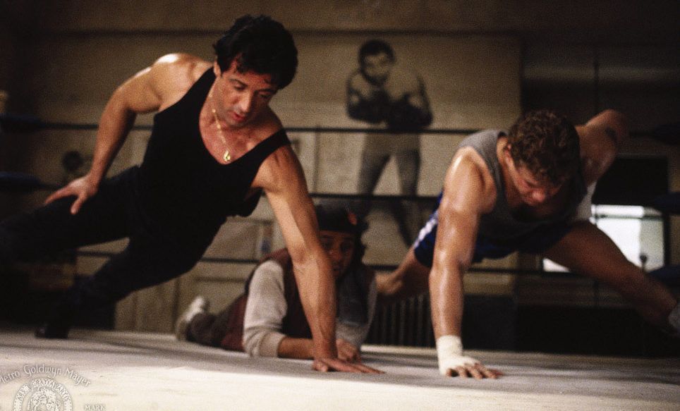 Stallone sobre atingir 2% de gordura corporal: “Ninguém consegue sem droga”