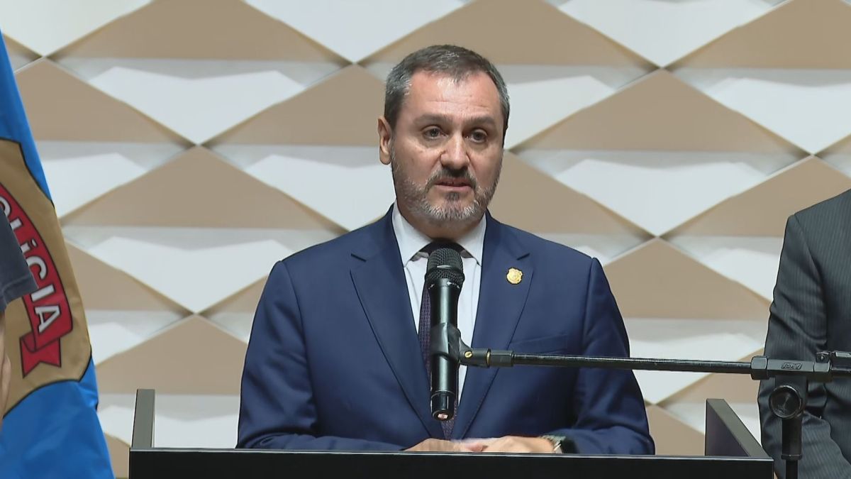STF tem maioria para manter diretor da PF afastado