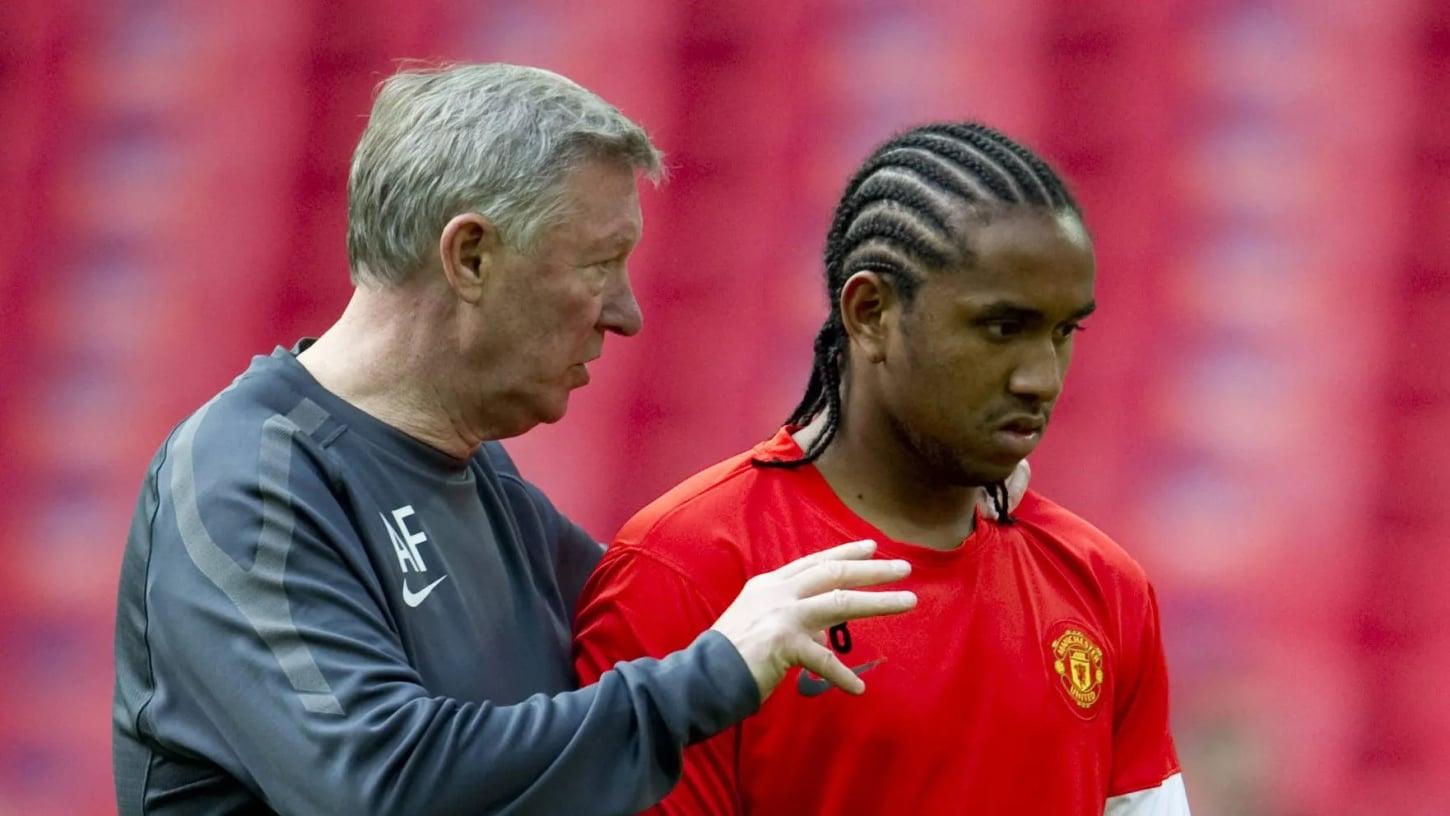 Anderson defende Carrick e traça comparações com Ferguson no Manchester United