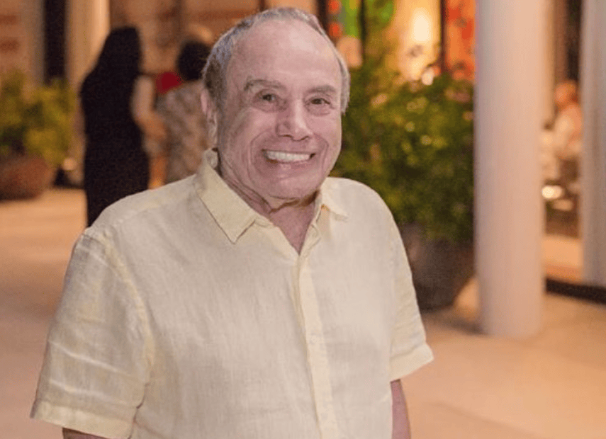 Aos 95 anos, Stênio Garcia dança valsa em festa de 15; veja