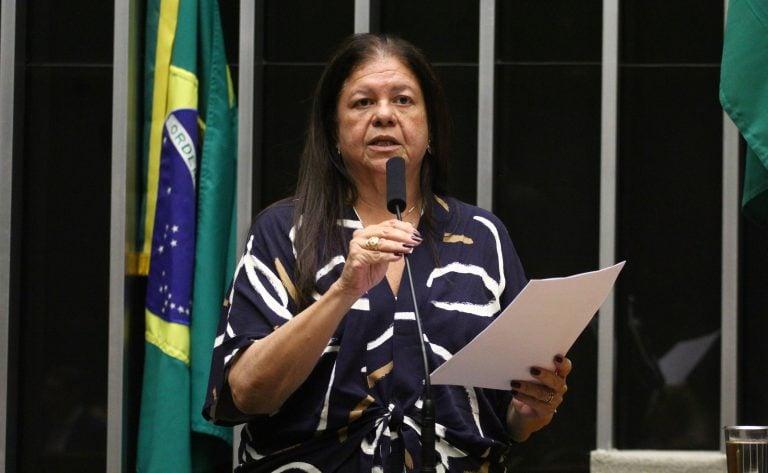 Aprovação de programa para atenção integral a pessoas com epilepsia na Câmara