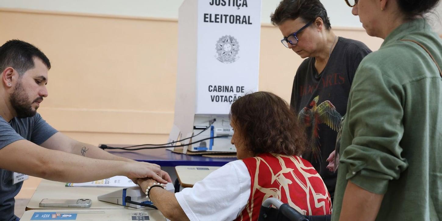 Aumento de 43% nos eleitores com 70 anos ou mais no primeiro turno