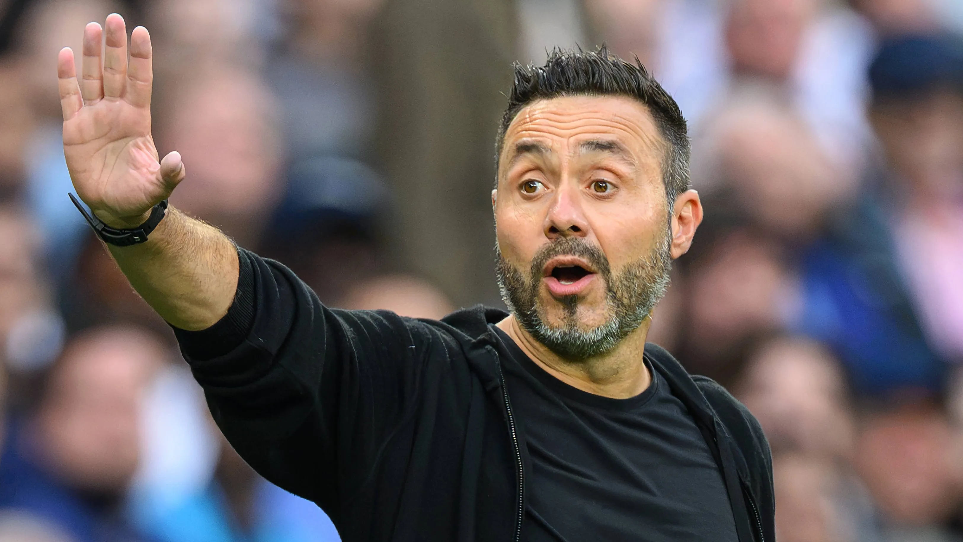 Barcelona monitora peça importante do Tottenham que considera deixar a Premier League