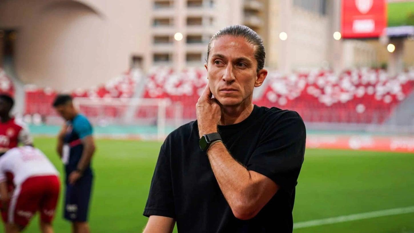 Incertezas no Monaco de Filipe Luís durante a janela de transferências