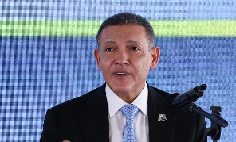 Kassio Nunes Marques, presidente do TSE, comenta sobre a prorrogação da votação e suas consequências