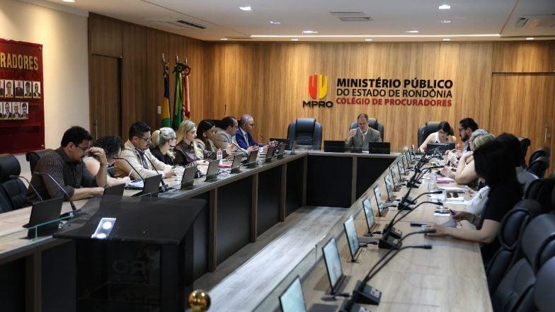 MPRO discute medicamentos para obesidade, canabidiol e implantes contraceptivos na saúde pública até 2027