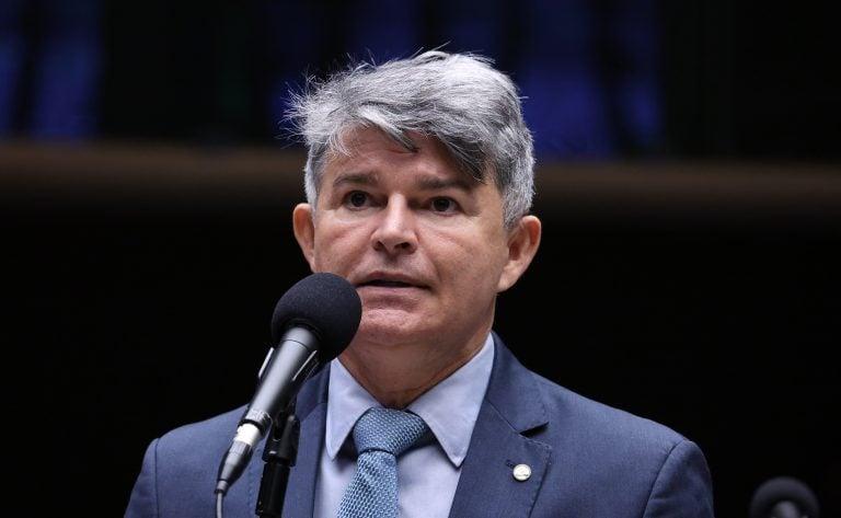 Nova proposta estabelece rigorosa política contra pichação e vandalismo urbano