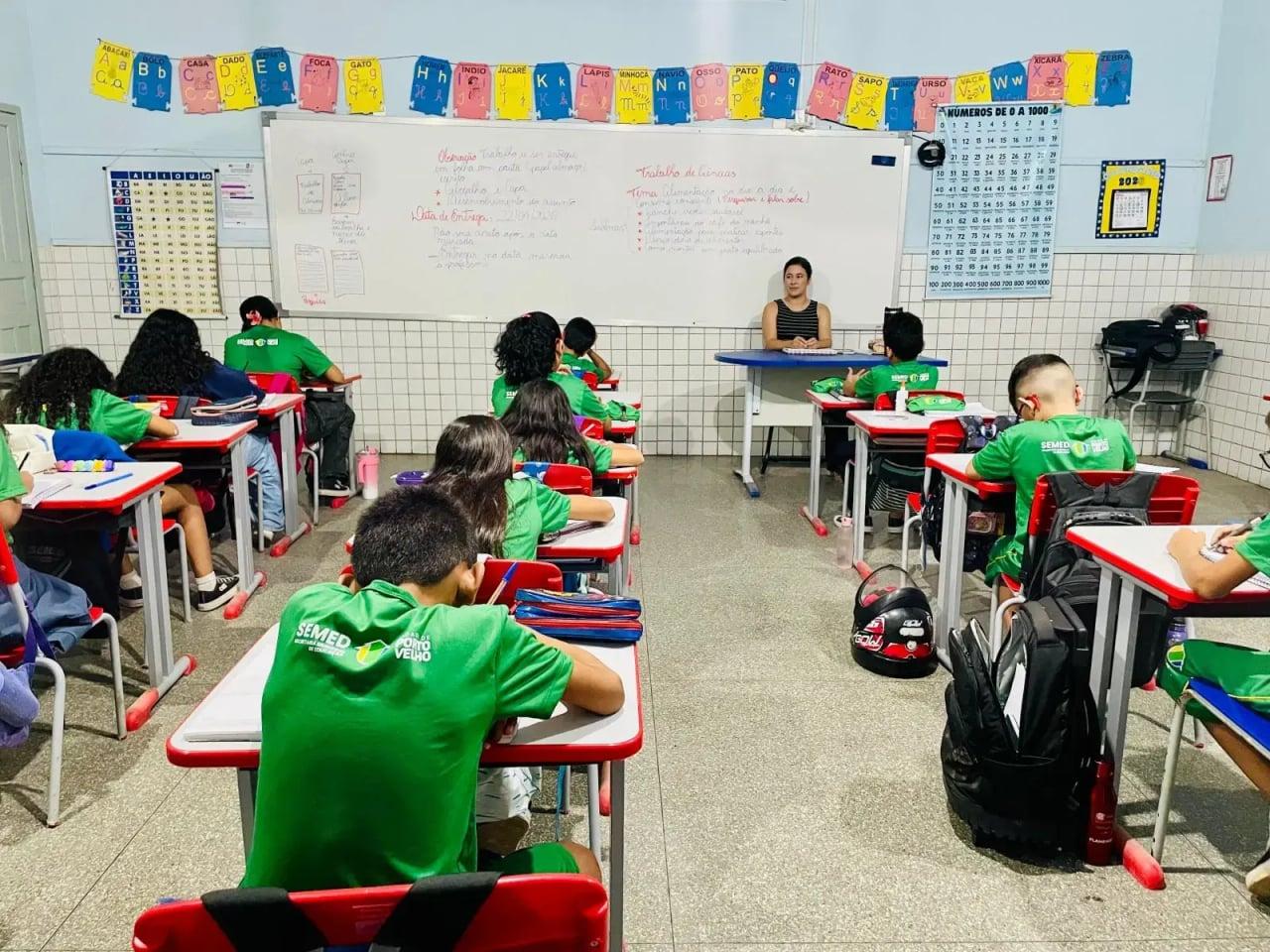Novos professores são convocados pela Prefeitura para fortalecer a educação municipal
