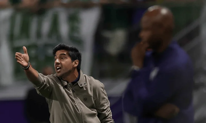 Abel leva o Palmeiras à quarta final de Libertadores em sete anos