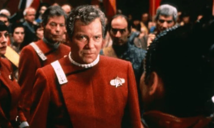 Ator de “Star Trek” morre aos 90 anos, diz site