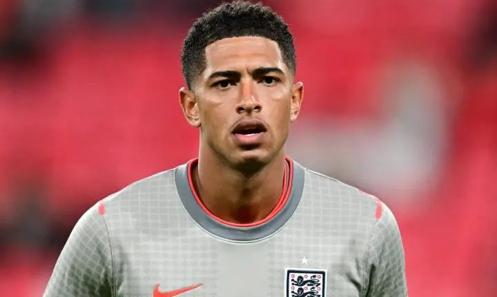Bellingham exalta Kane: ‘Ele é o melhor jogador da história a usar essa camisa’
