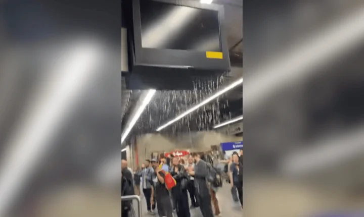 Chuva em SP causa alagamento nas estações Liberdade e Paraíso do Metrô