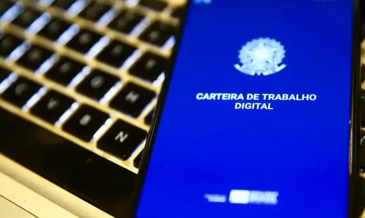Desemprego atinge 5,3%, a menor taxa desde 2012 para o trimestre até agosto