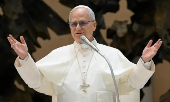 Diagnóstico de câncer leva Papa Leão XIV a operar pulmão
