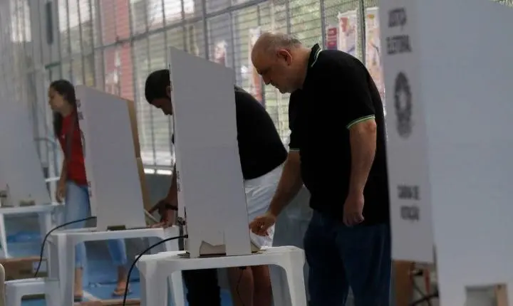 Eleições 2026: o que é permitido e o que é proibido no dia de votar