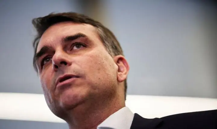 Equipe de Flávio vê liderança no 1º turno como trunfo para apoio do centrão