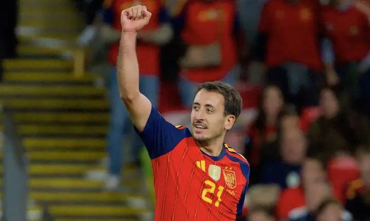 Espanha supera Inglaterra em duelo repleto de emoções e reviravoltas