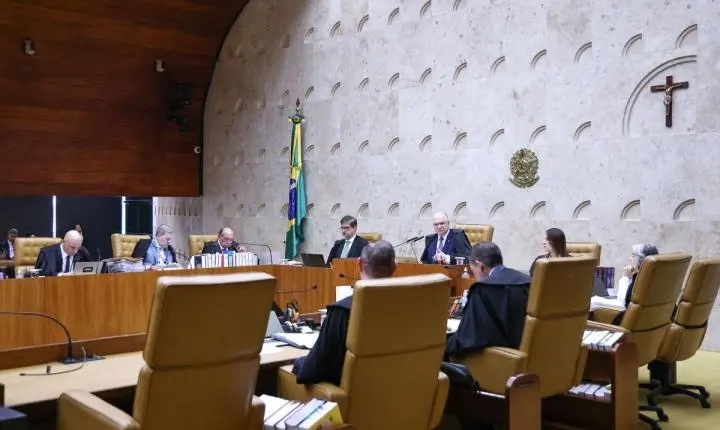 Especialista: eleição do Senado é chave para definir rumos da crise no STF
