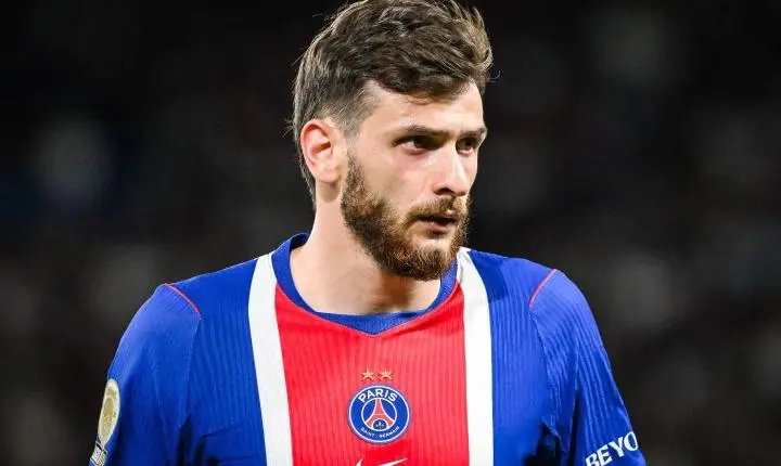 Ex-Ajax: ‘O comparávamos ao Kvaratskhelia. Pode se tornar tão relevante quanto no PSG’