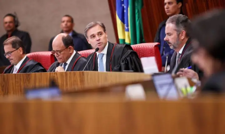 Fake News sobre Nossa Senhora em análise no TSE: entenda o que será julgado