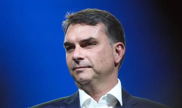 Flávio promete presença de Jair Bolsonaro em rodeio paulista no próximo ano