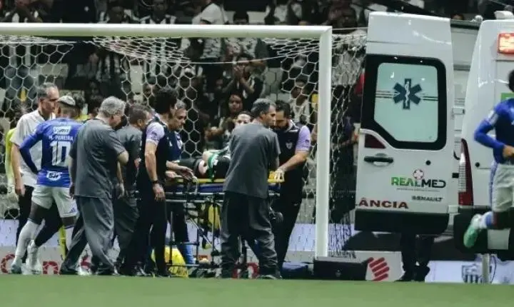 Fora da semifinal? Atlético-MG atualiza as situações de Vitão e Reinier