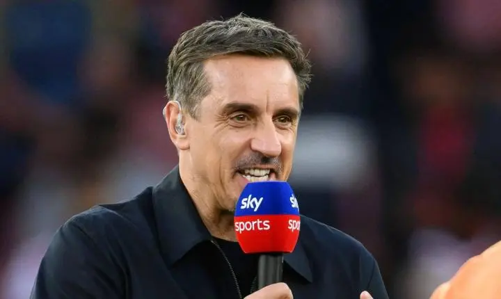 Gary Neville aponta brasileiro e ex-Real Madrid como as piores contratações do United pós-Ferguson