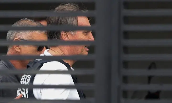 Jair Bolsonaro pode votar nas eleições 2026 após ser condenado? Entenda