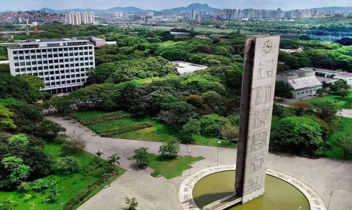 Justiça manda USP rematricular aluno após suposta fraude em cota racial