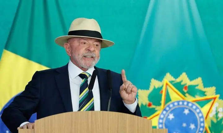 Lula define agenda e decide acelerar viagens em reta final do 1º turno