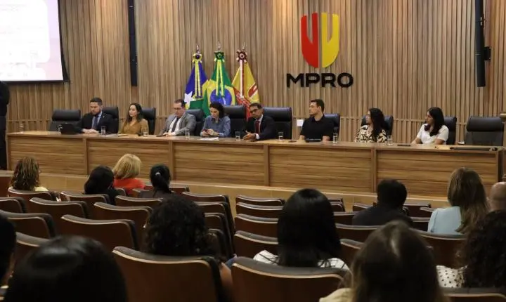 MPRO realiza evento sobre proteção digital infantil e reúne especialistas para discutir riscos online