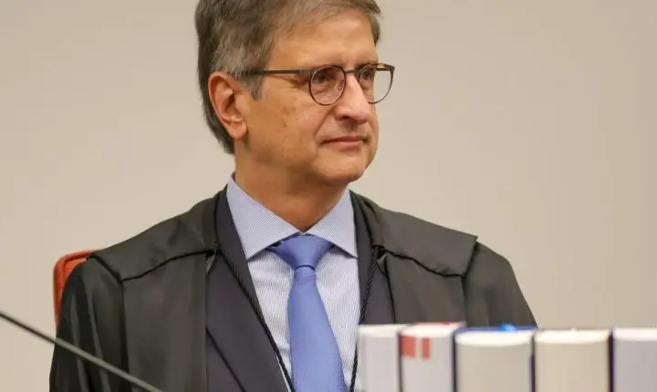 PGR emite parecer desfavorável a acesso de registros de Vorcaro no Senado