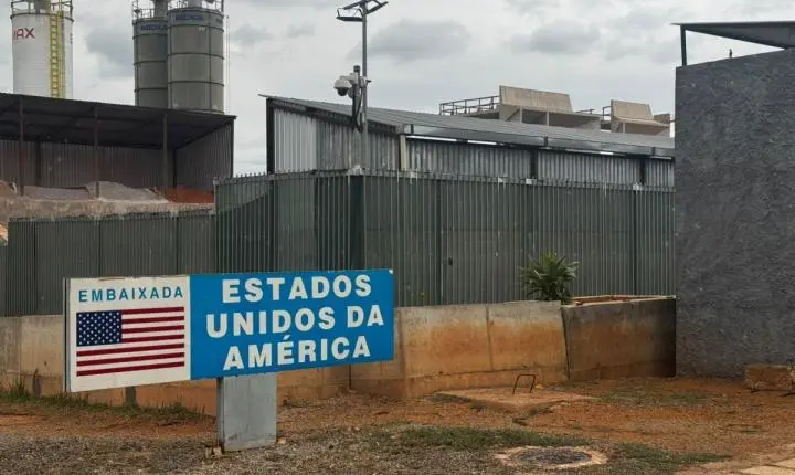 PMDF reforça segurança na embaixada dos EUA após alerta de segurança
