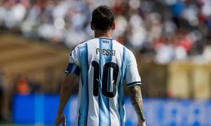 Por que a camisa 10 de Messi não será utilizada por jogadores da Argentina em amistosos?