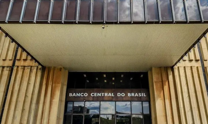 Projeção de crescimento econômico do BC é reduzida para 1,8%