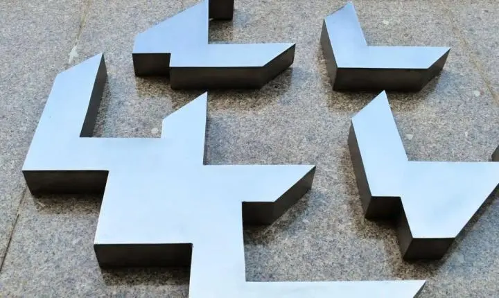 Projeção de inflação chega a 4,99% e PIB é revisado para baixo
