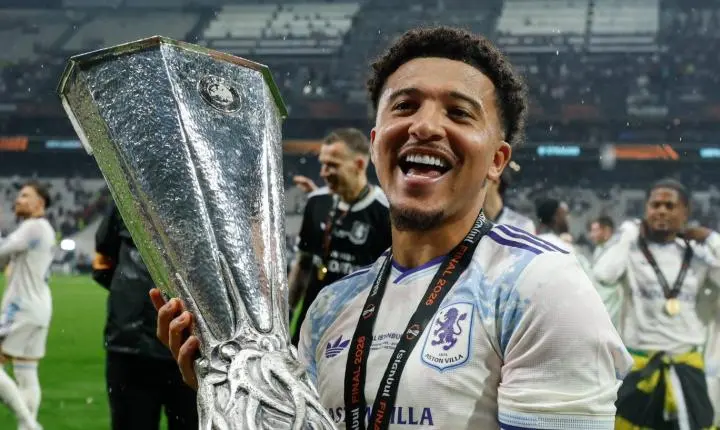 Sancho recebe proposta de R$ 65 mil após trajetória no Manchester United