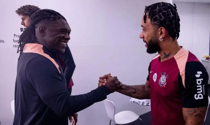 Seedorf nega influência de Memphis em chegada ao Corinthians