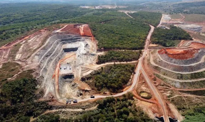 Sigma recupera licenças na Justiça para retomar produção de lítio em MG