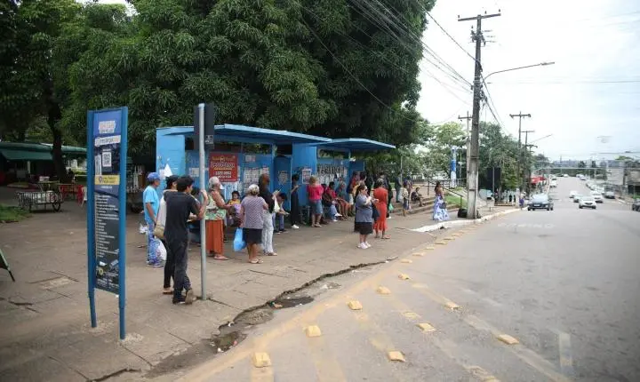 Transformação em Porto Velho: Novos abrigos de ônibus após anos de descaso