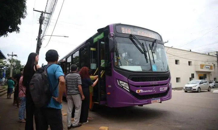 Transporte Gratuito Facilita Acesso ao 2º Feirão de Emprego Neste Sábado (26)
