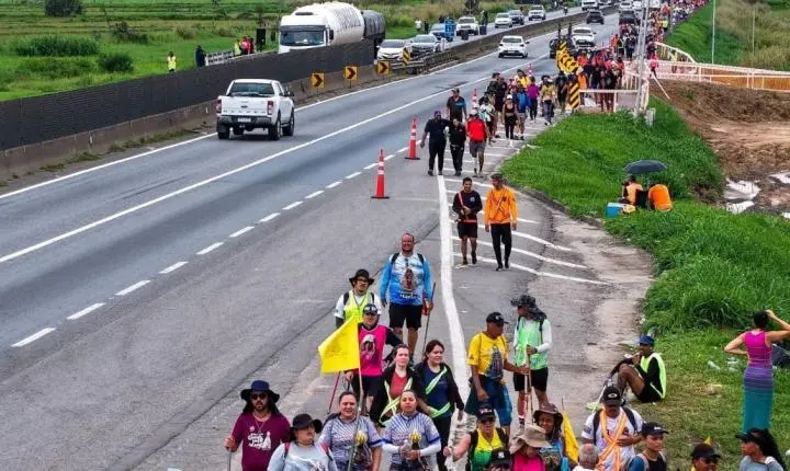 Via Dutra bate recorde com 52 mil romeiros e nenhuma morte
