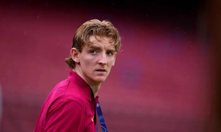 ‘Antes, ninguém via, mas Pedri vê’: A jogada de Gordon que era ‘ignorada’ fora do Barcelona